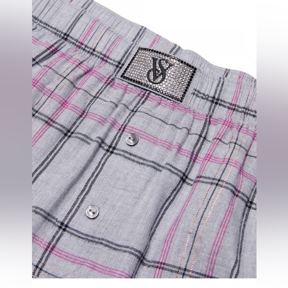 Victoria's Secret Flannel Tee-Jama Set Gray and Pink. NWT. - Picture 3 of 6